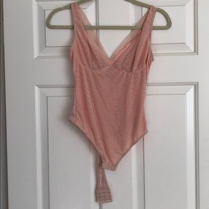 4/$20 Lace body suit S